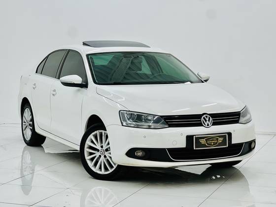 VOLKSWAGEN JETTA 2.0 TSI HIGHLINE 200CV GASOLINA 4P TIPTRONIC